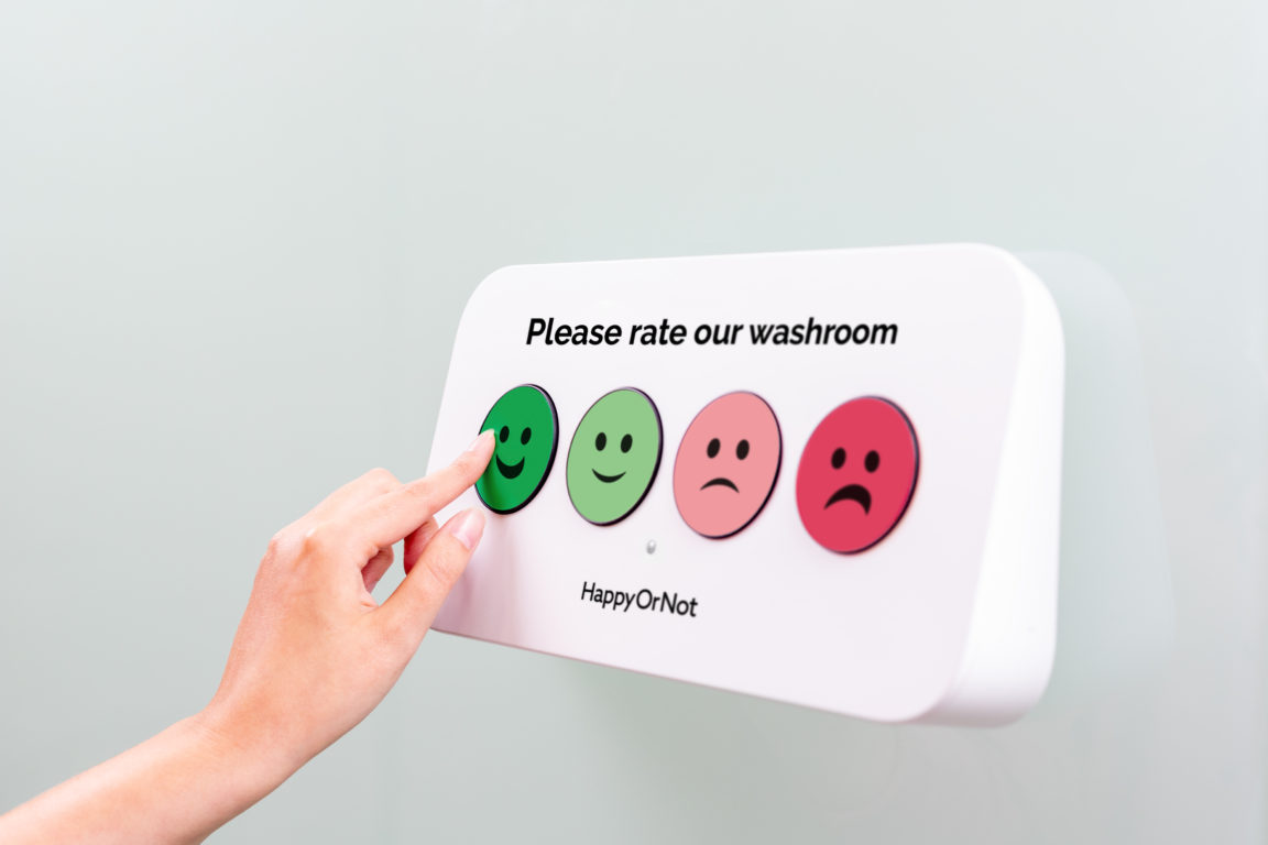 HappyOrNot_Washroom_SmileyTerminalWall_Button