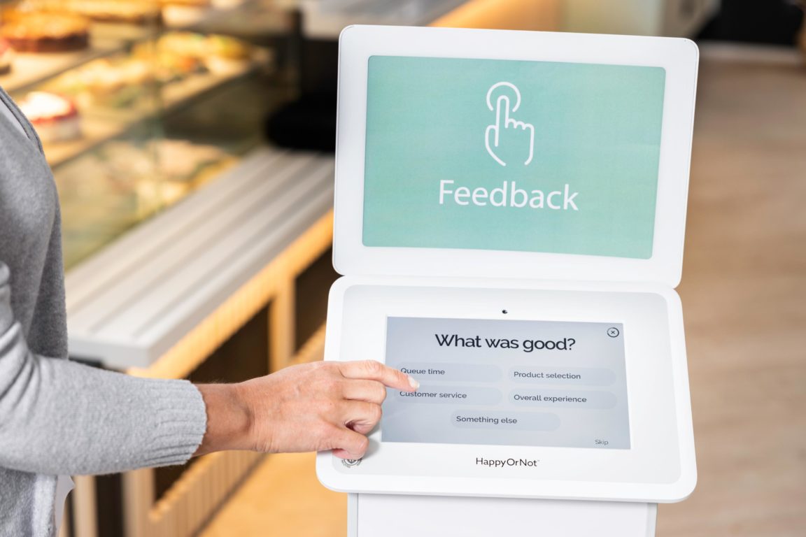 Follow-up option of customer feedback using Smiley Touch terminal